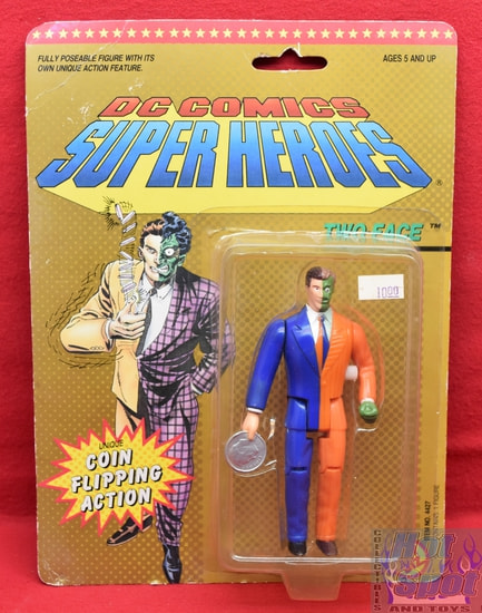 DC Comics Super Heroes Two-Face Figure