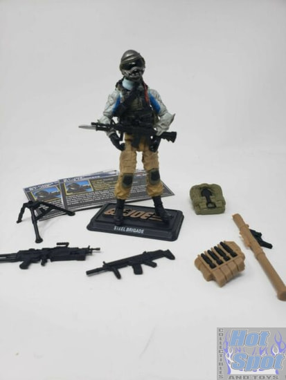 2001 Steel Brigade Weapons and Accessories