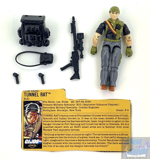 1988 Night Force Tunnel Rat Weapons and Accessories