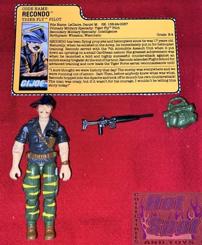1988 Tiger Force Recondo Weapons and Accessories