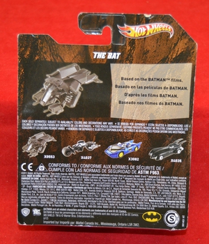 BatMobile The Bat 2011 Carded