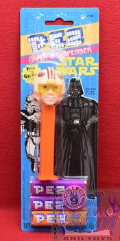 1997 Carded X-Wing Pilot Luke Pez Candy & Dispenser