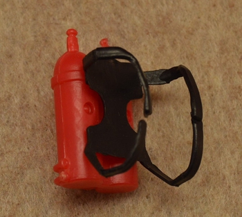 Galoob Red Flame Thrower Back Pack