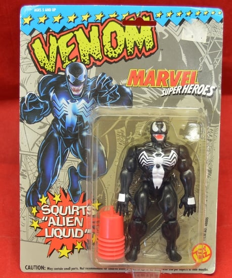 Venom Squirting Alien Liquid