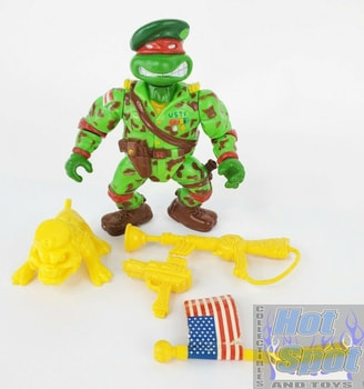 1991 Green Teen Beret Raph Weapons & Accessories