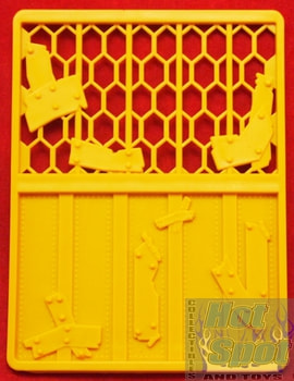 2012 Sewer Layer Yellow Fence Playset Part