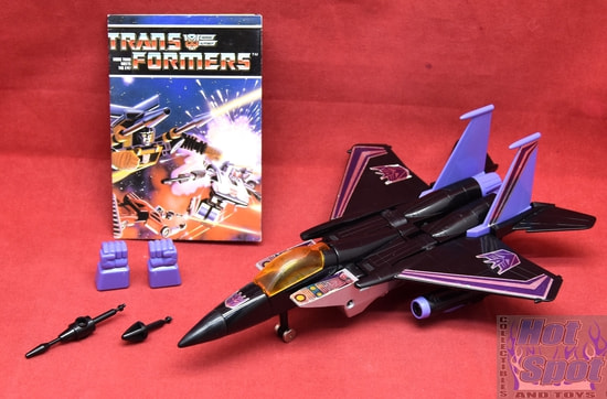 1984 G1 Decepticon Jet Skywarp Figure